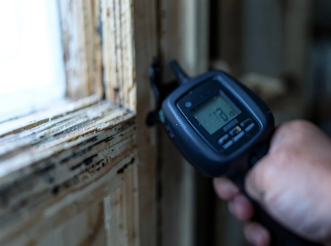 Ceiling Water Damage Repair in Menlo, IA